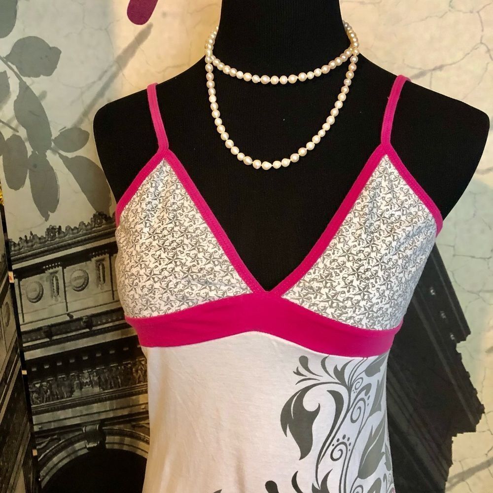 Cute tank by Universal Studios size large - Picture 2 of 3